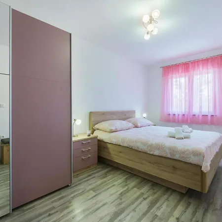 Lovely In Prázdninový dům Krnica